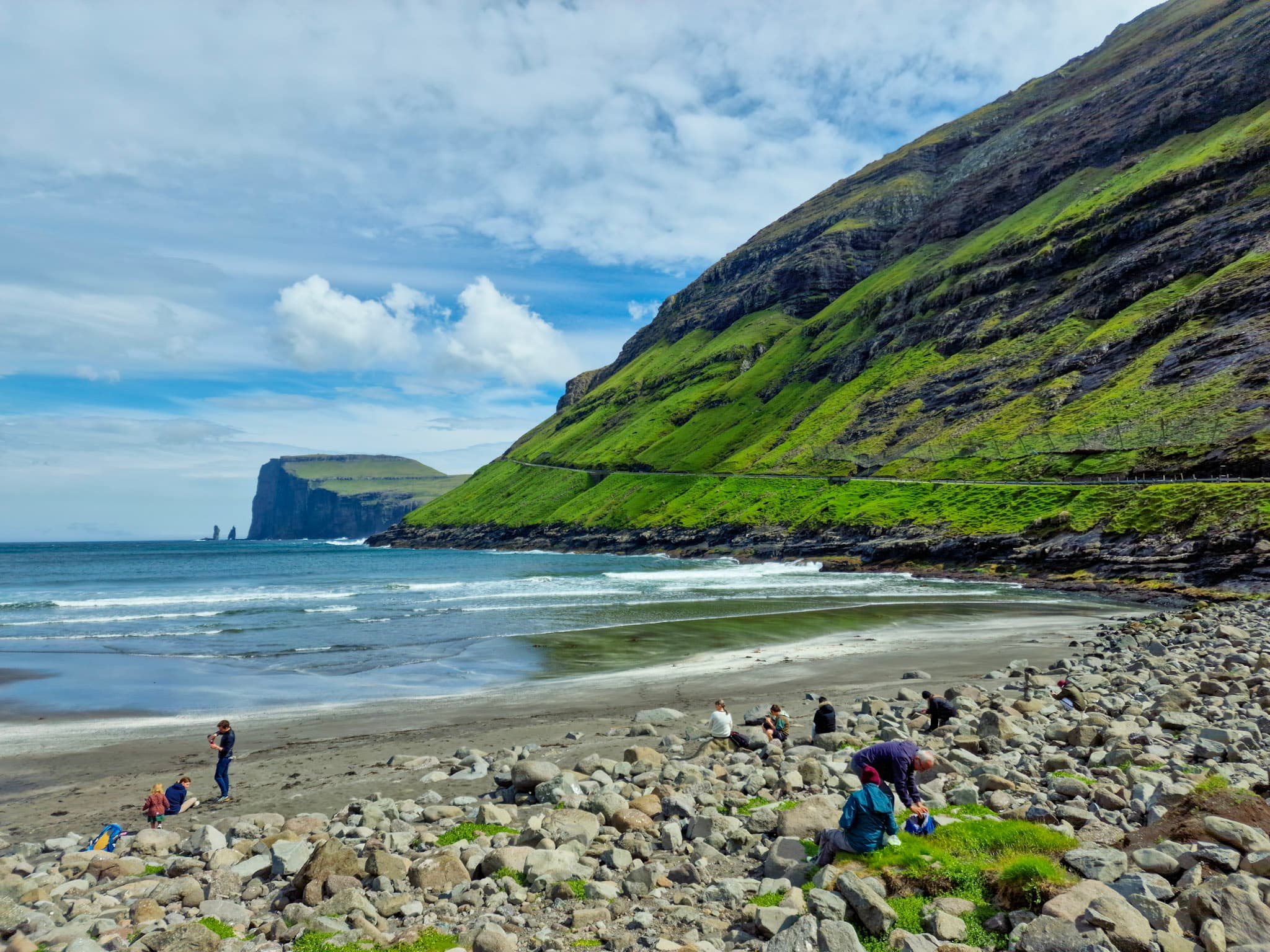 Vista de la isla de Kalsoy en las Islas Feroe
